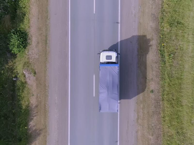 prikaz kombija sa selidbu stvari